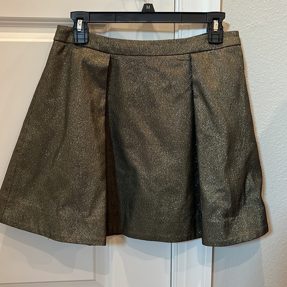 Kate Spade Saturday Gold Flare Skirt in size 8